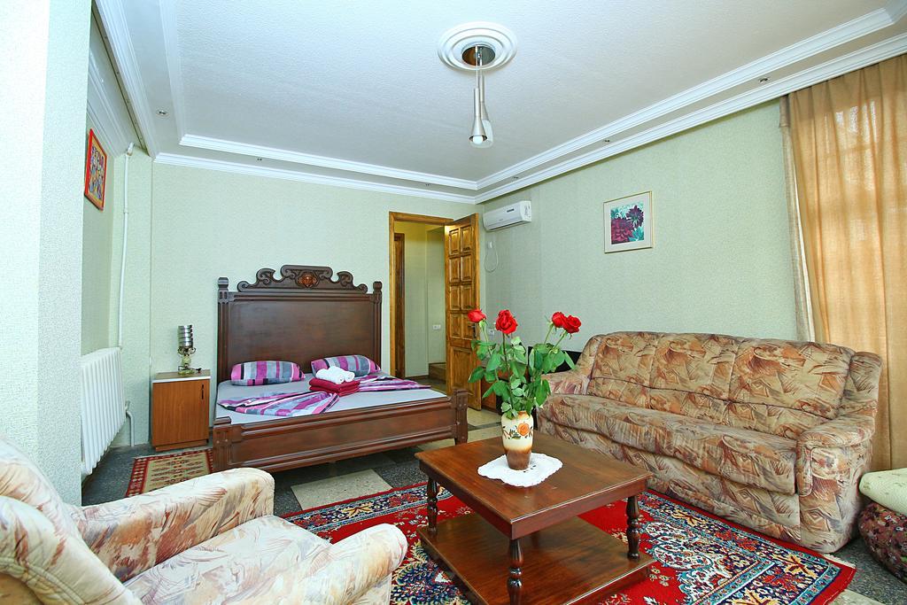 Babilina Tbilisi Exterior foto