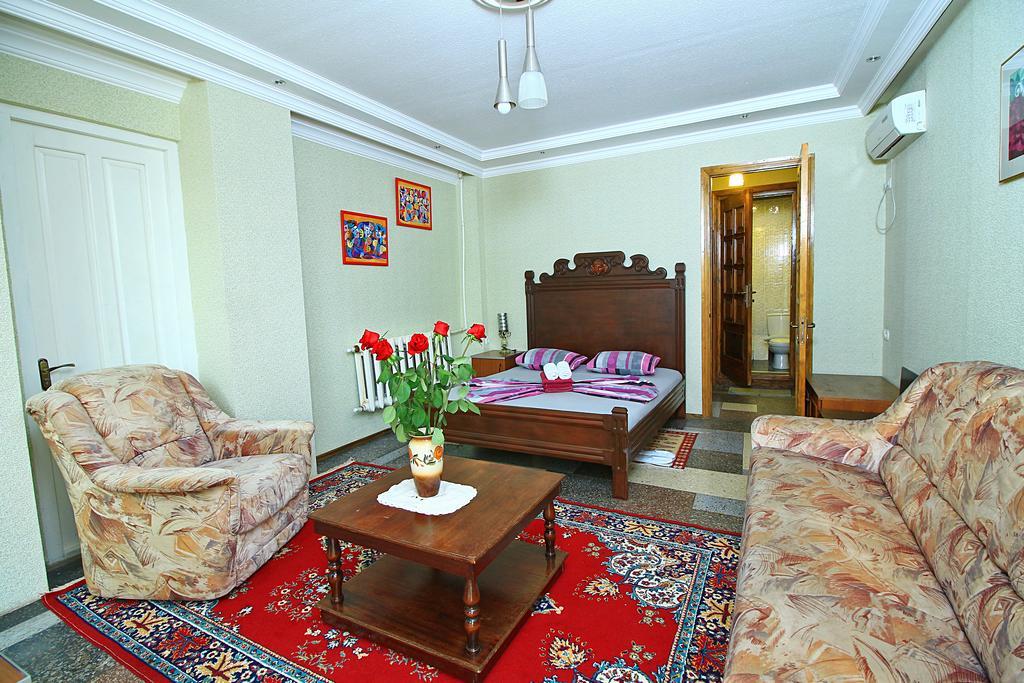Babilina Tbilisi Exterior foto